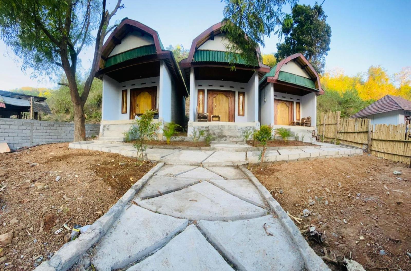 Diki Bungalows Kuta  Bagian luar foto