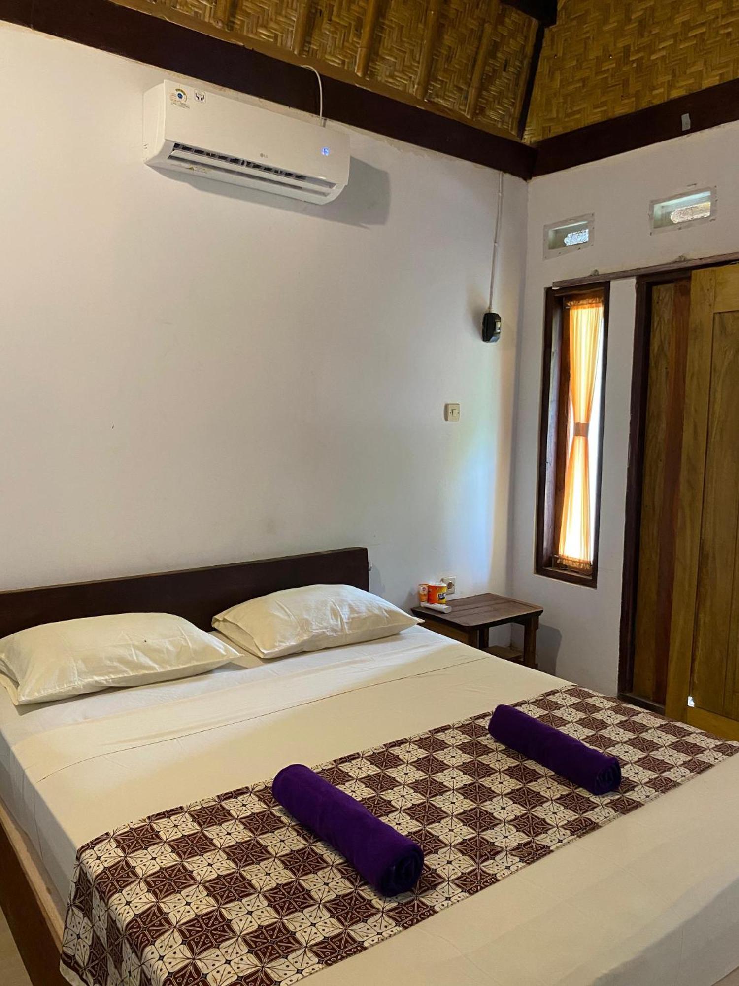 Diki Bungalows Kuta  Bagian luar foto